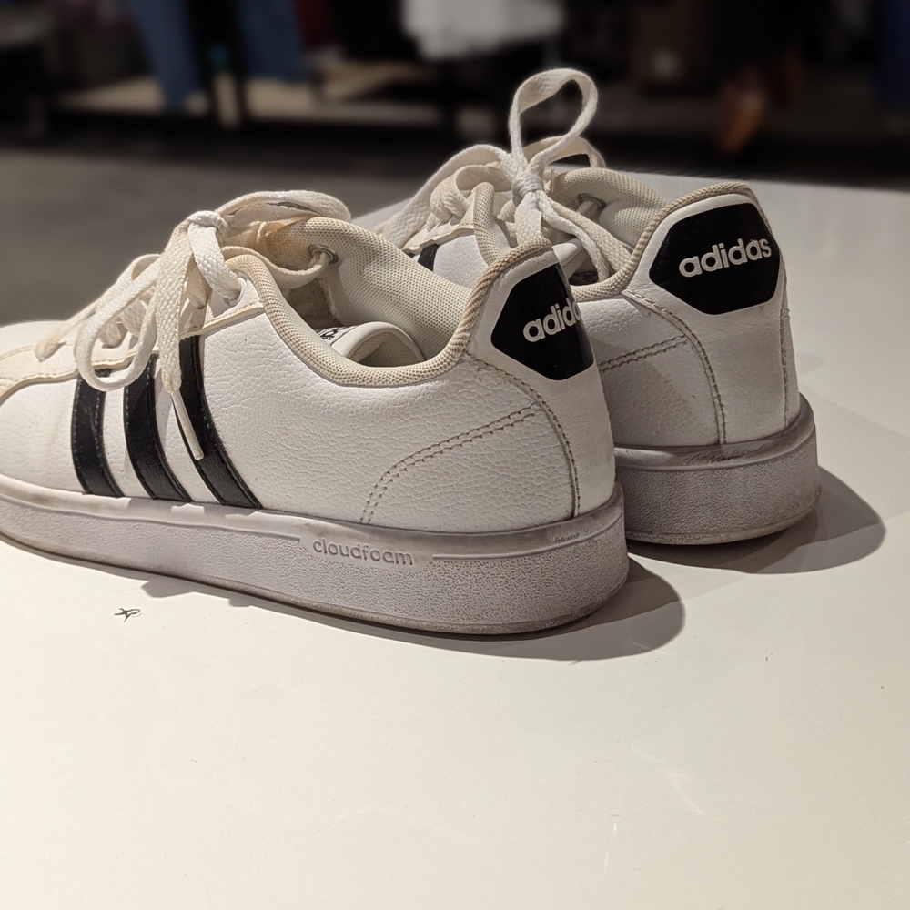 Adidas White and Black Sneakers - Picture 4 of 7